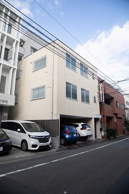 タマ工芸株式会社